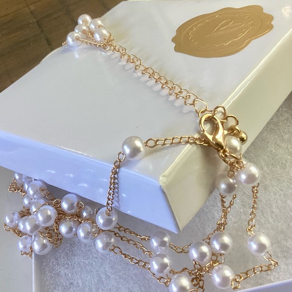 🌸 Multilayer Necklace Faux Pearls - Picture 3 of 6